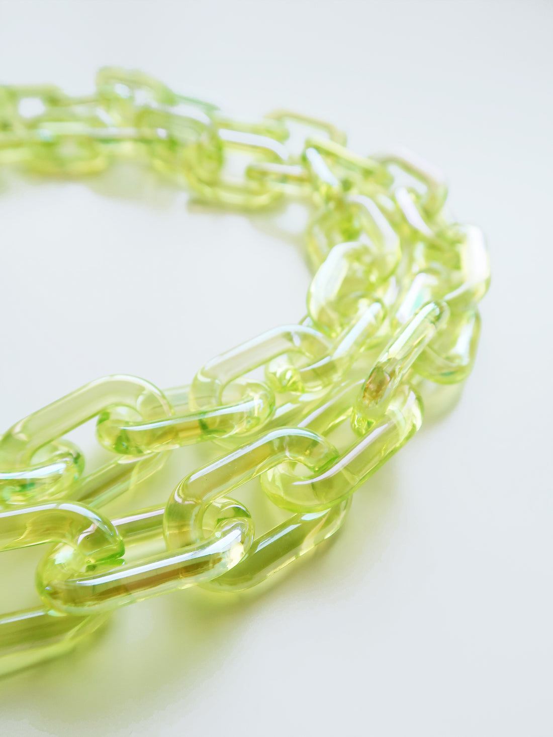 Lily - Green Oval Crystal Effect Resin Chain with Golden Carabiners